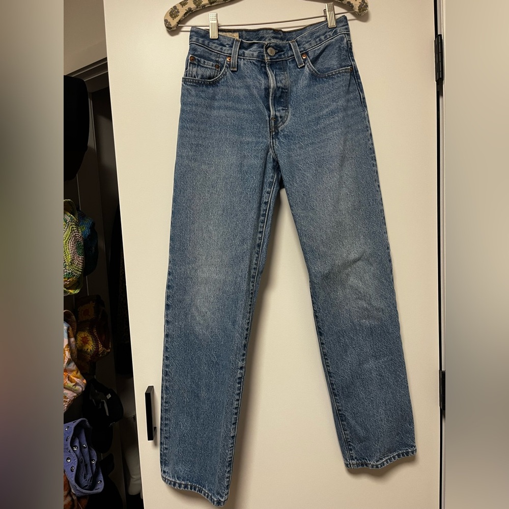 Levi's 501 Straight Blue Jeans